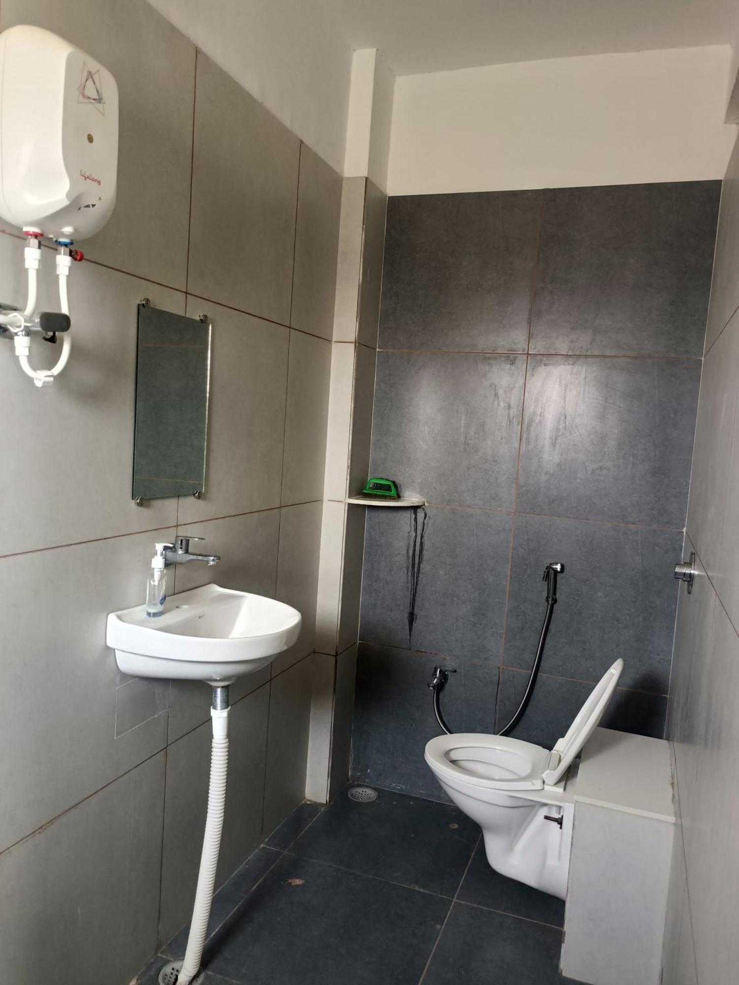 Matoshree Guesthouse Akalkot Kültér fotó